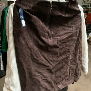 Brown skirt gap new with tags